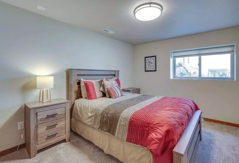 Family Friendly Lead Cabin Near Atv/snowmobiling