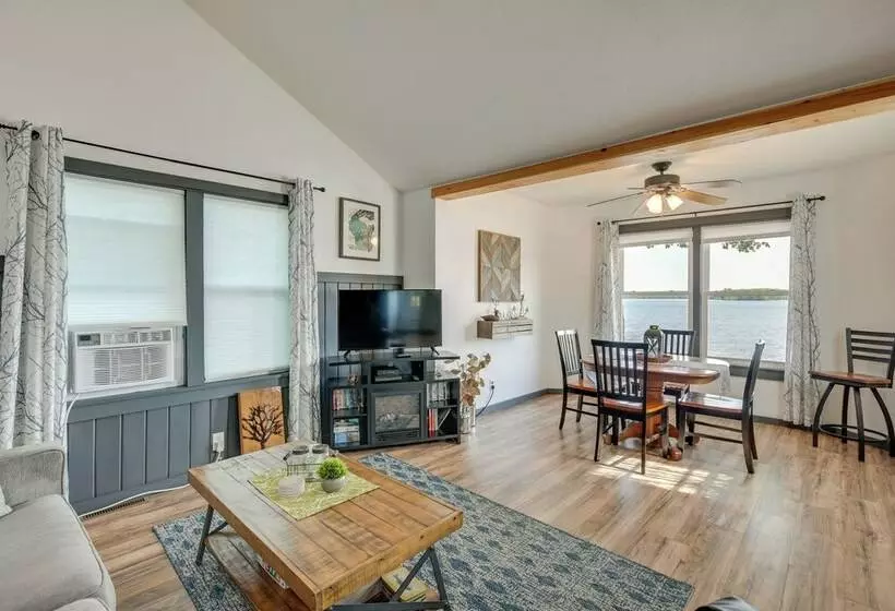 Newly Renovated Phelps Gem: Bike, Hike & Fish