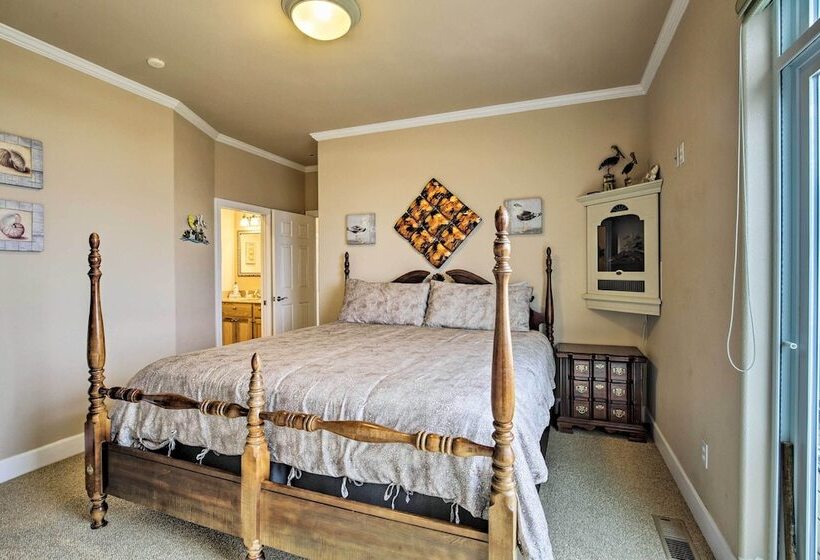 Oceanfront South Beach Home W/hot Tub & Sauna