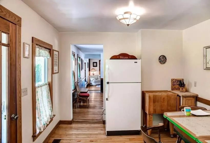 5 Mi To Cooperstown All Star Village: Otego Home