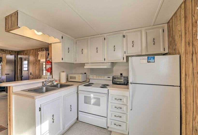 Pet Friendly Cabin W/ Dock: Fish & Explore!