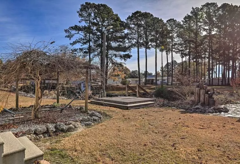 Pet Friendly Cabin W/ Dock: Fish & Explore!