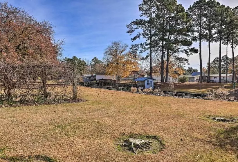 Pet Friendly Cabin W/ Dock: Fish & Explore!