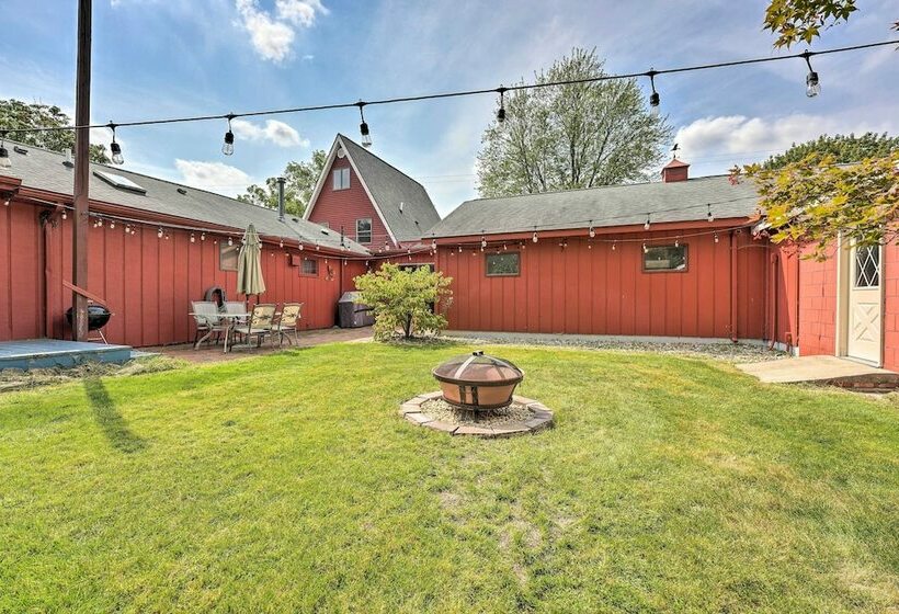 Spacious Coldwater Home W/ Private Dock, Fire Pit!