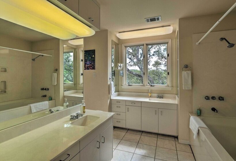 Spacious Lake Travis Home W/ Private Deck & Views!