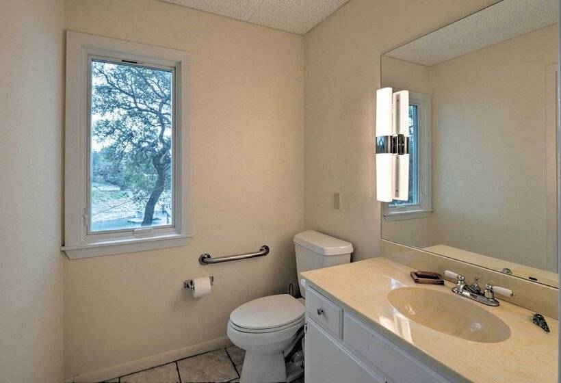 Spacious Lake Travis Home W/ Private Deck & Views!