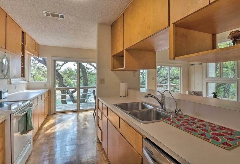 Spacious Lake Travis Home W/ Private Deck & Views!