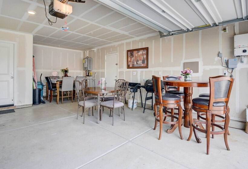 Spacious Merced Vacation Rental!