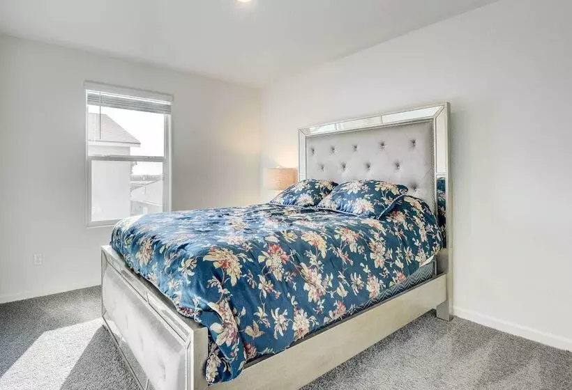 Spacious Merced Vacation Rental!