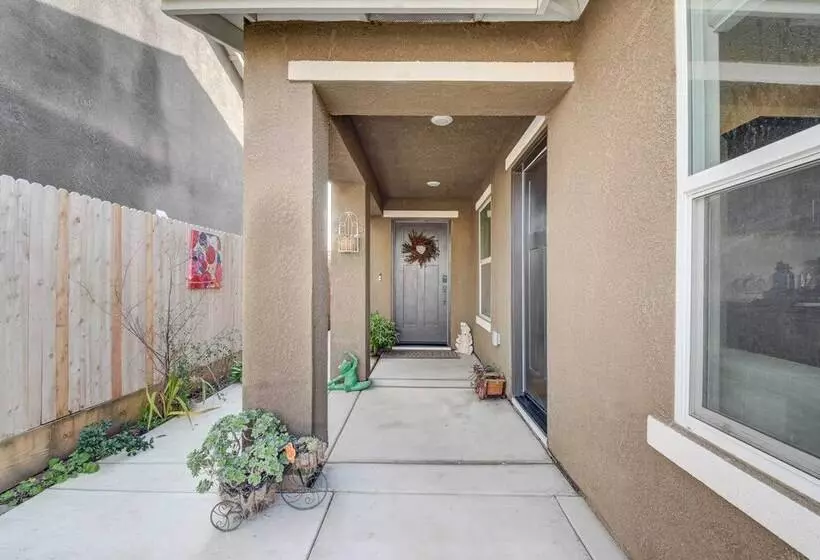 Spacious Merced Vacation Rental!