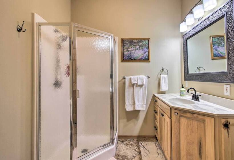 Spacious & Secluded Home By Pokegama Lake!