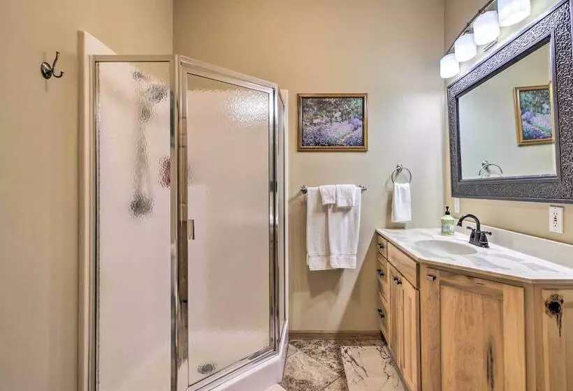 Spacious & Secluded Home By Pokegama Lake!