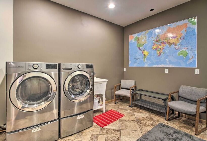 Spacious & Secluded Home By Pokegama Lake!