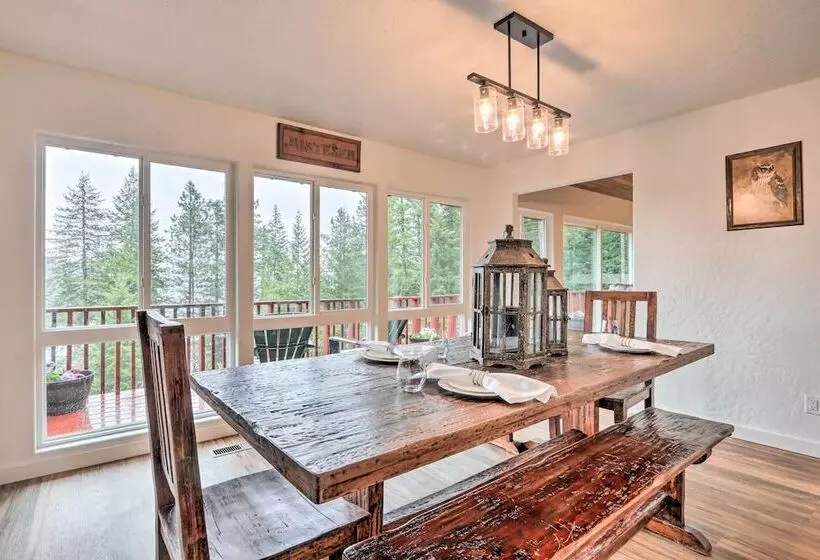 Spacious Sun Up Bay Cabin, 20 Min To Downtown Cda!