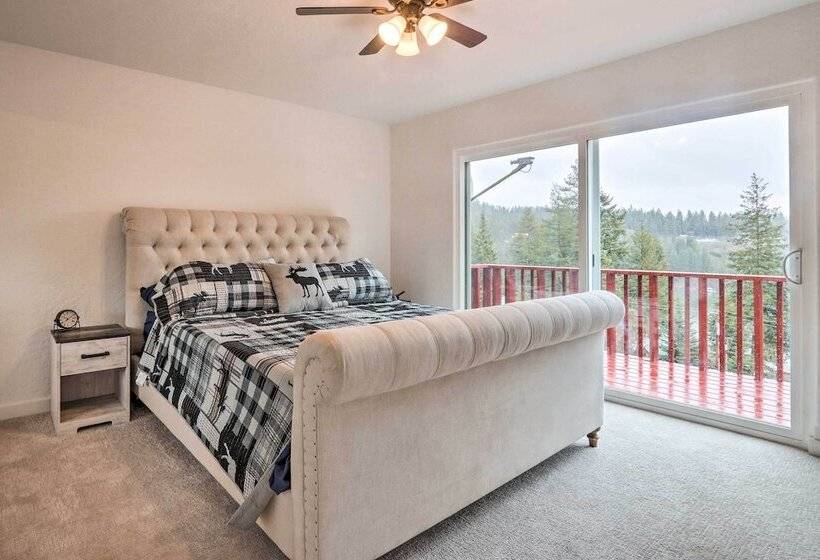 Spacious Sun Up Bay Cabin, 20 Min To Downtown Cda!