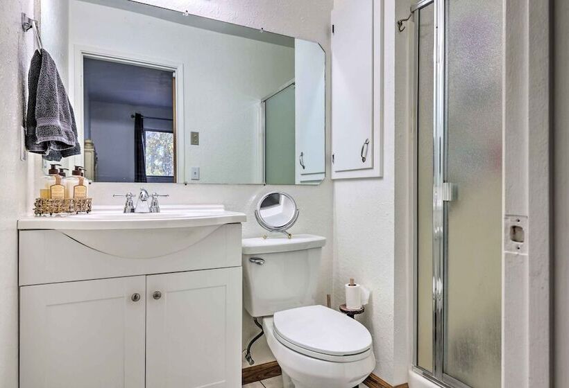 Game Room & Mtn Views: Tuolumne Hideaway!