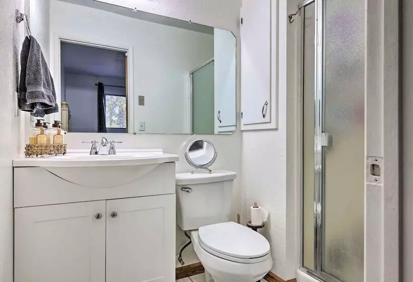 Game Room & Mtn Views: Tuolumne Hideaway!