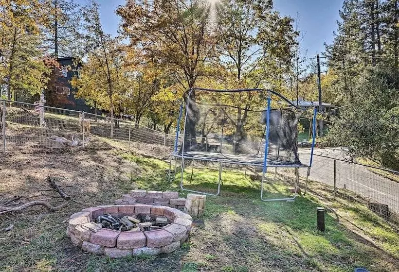 Game Room & Mtn Views: Tuolumne Hideaway!