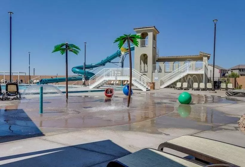Patio, Game Room & Pool Access: Washington Gem