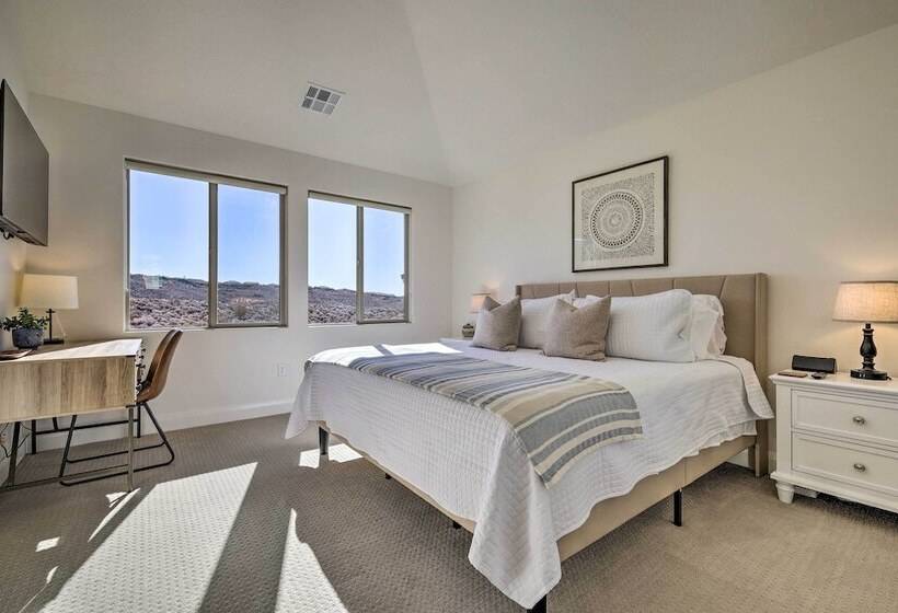 Patio, Game Room & Pool Access: Washington Gem