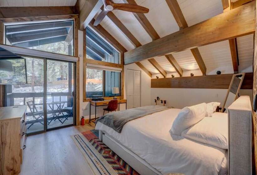 2br Cabin W Office And Outdoor Deck