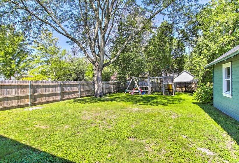 Appleton Abode Near Lake Winnebago & Downtown