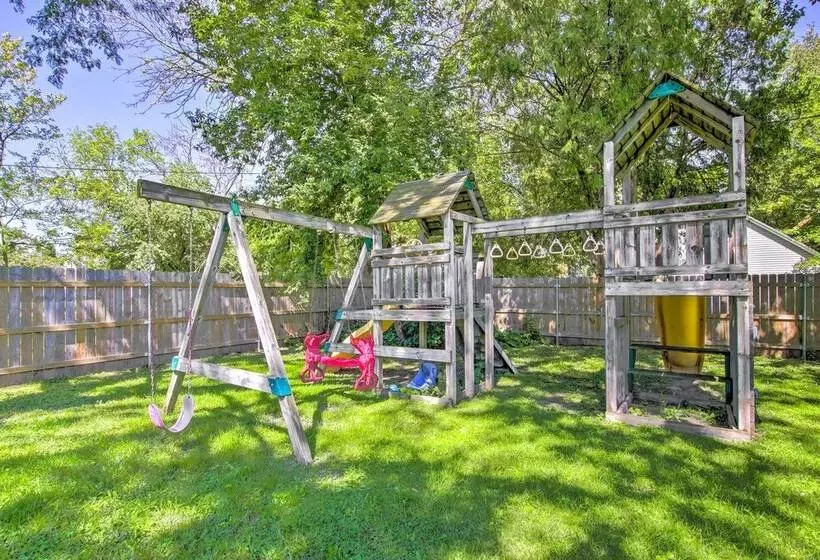 Appleton Abode Near Lake Winnebago & Downtown