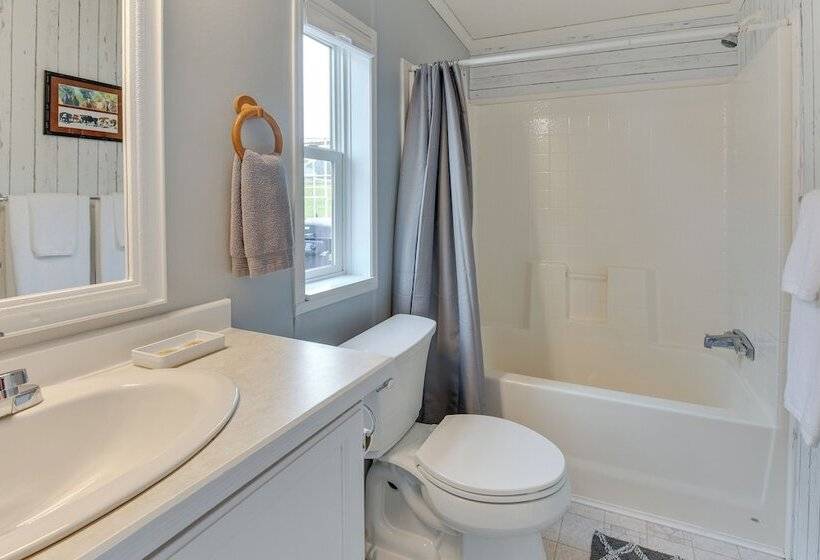 Black Hills Home ~ 6 Mi To Custer State Park!