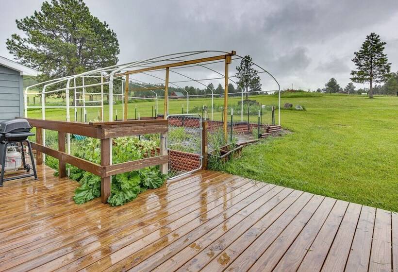 Black Hills Home ~ 6 Mi To Custer State Park!