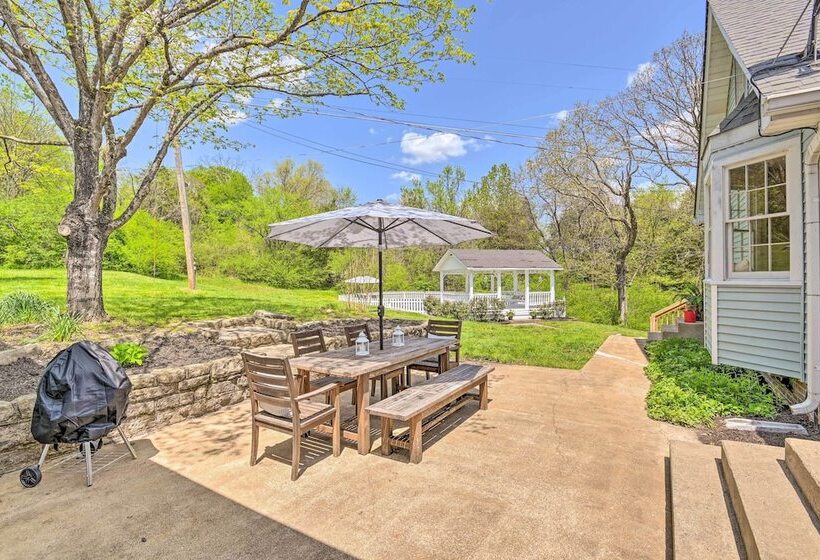 Chic Nashville Area Retreat W/ Private Pool!