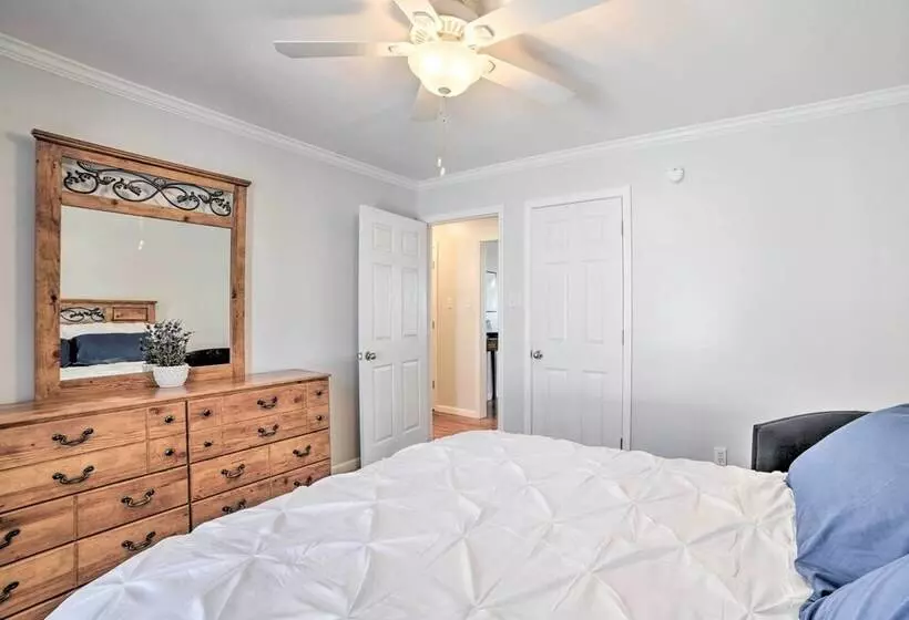 Country Chic Home W/ Fire Pit, Steps To Lake!