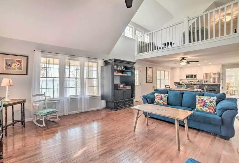 Country Chic Home W/ Fire Pit, Steps To Lake!