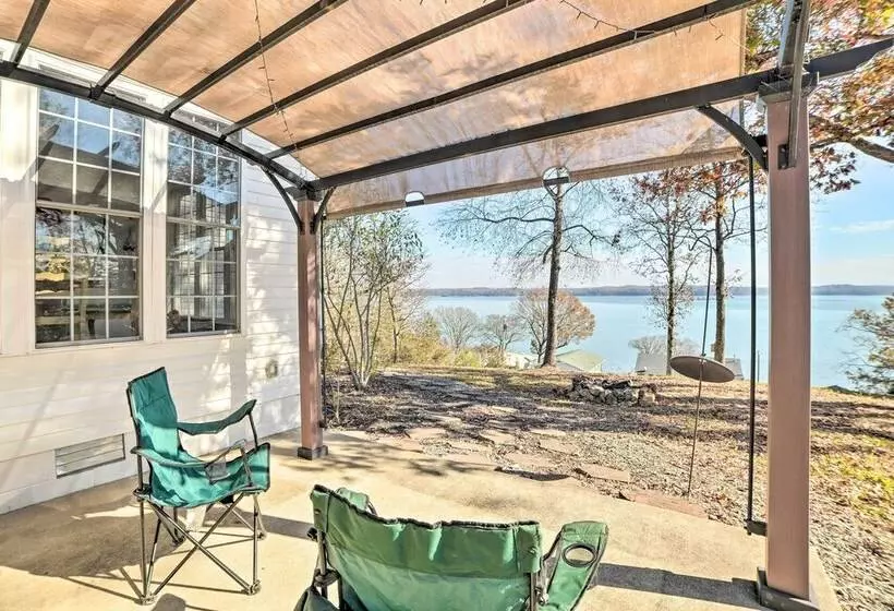 Country Chic Home W/ Fire Pit, Steps To Lake!
