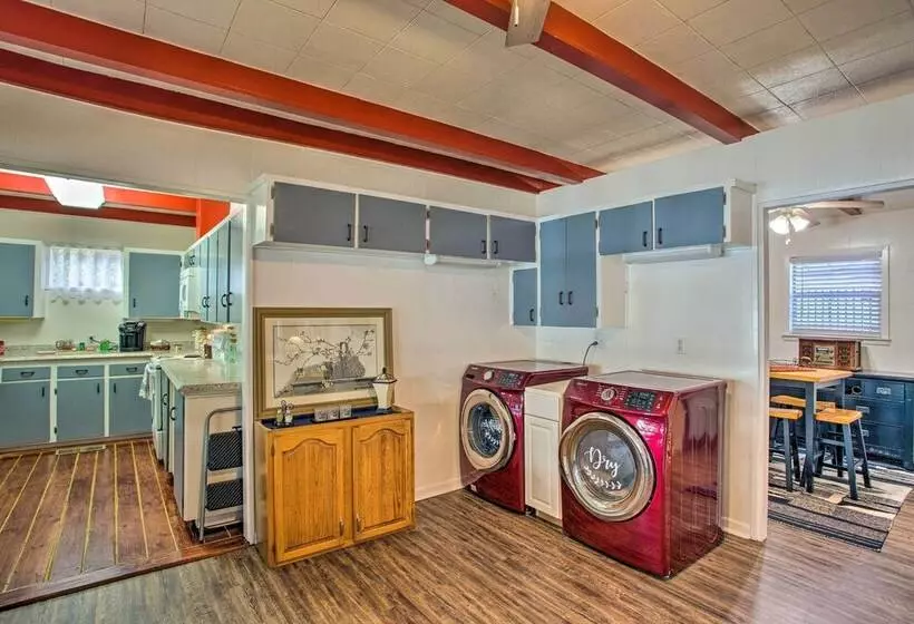 Cozy Cottage On Lake O The Pines W/ Lake Views!