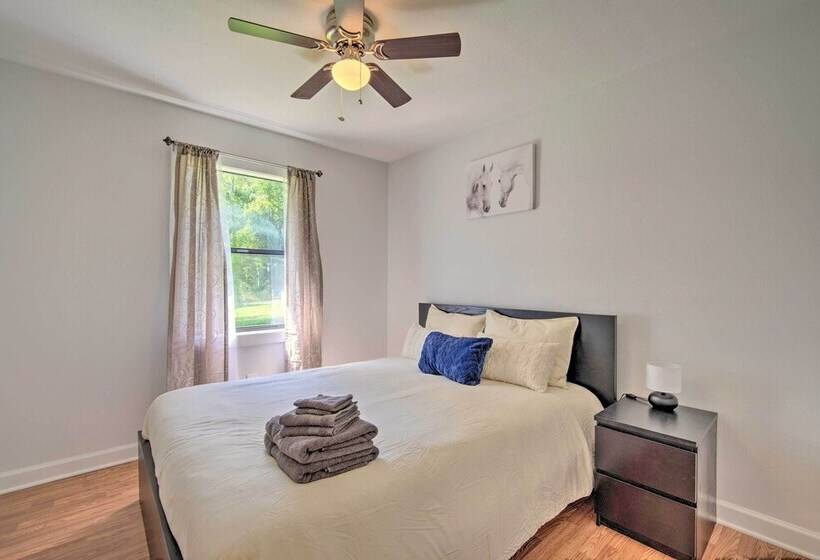 Cozy Retreat, 7 Mi To World Equestrian Center