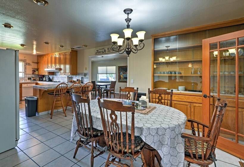 Gilroy Home W/ Deck On 20 Acres, 7 Mi To Downtown!