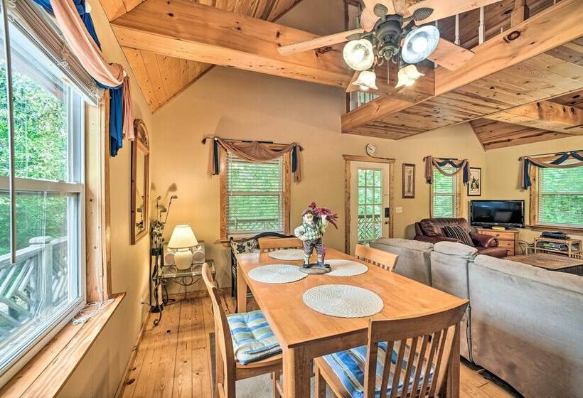 Golfer S Retreat    Cabin In Resort