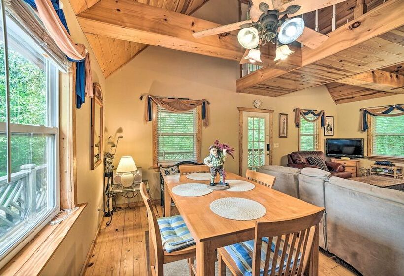 Golfer S Retreat    Cabin In Resort