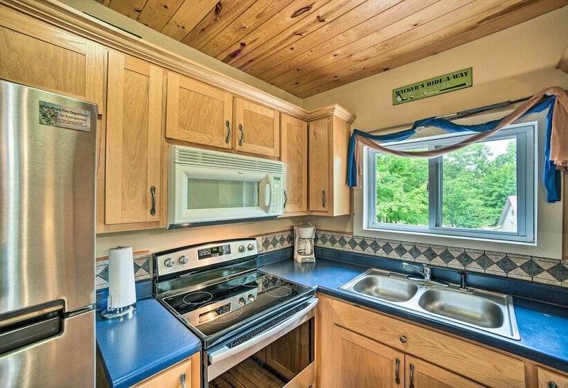 Golfer S Retreat    Cabin In Resort