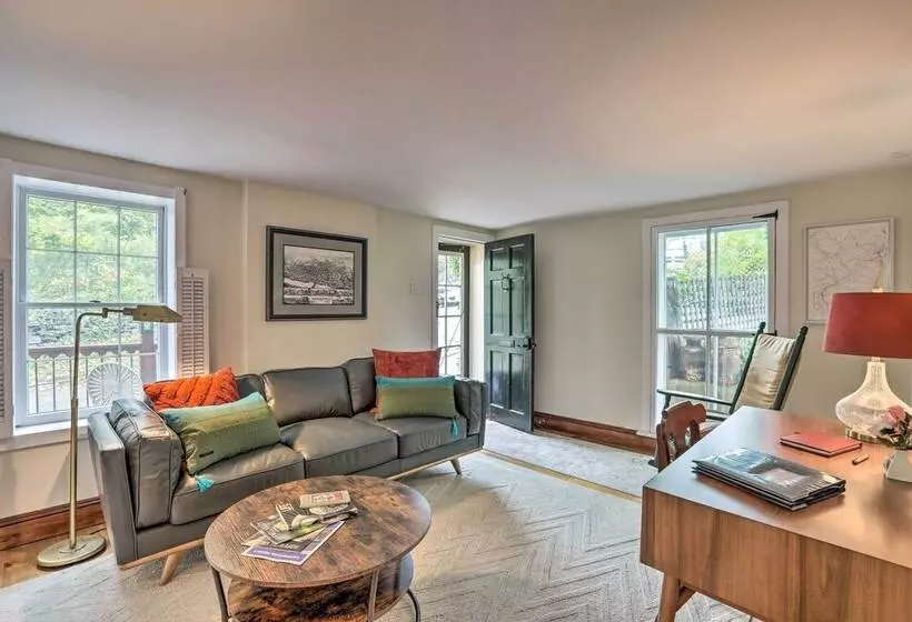 Historic Home In Lambertville: Walk To Bridge