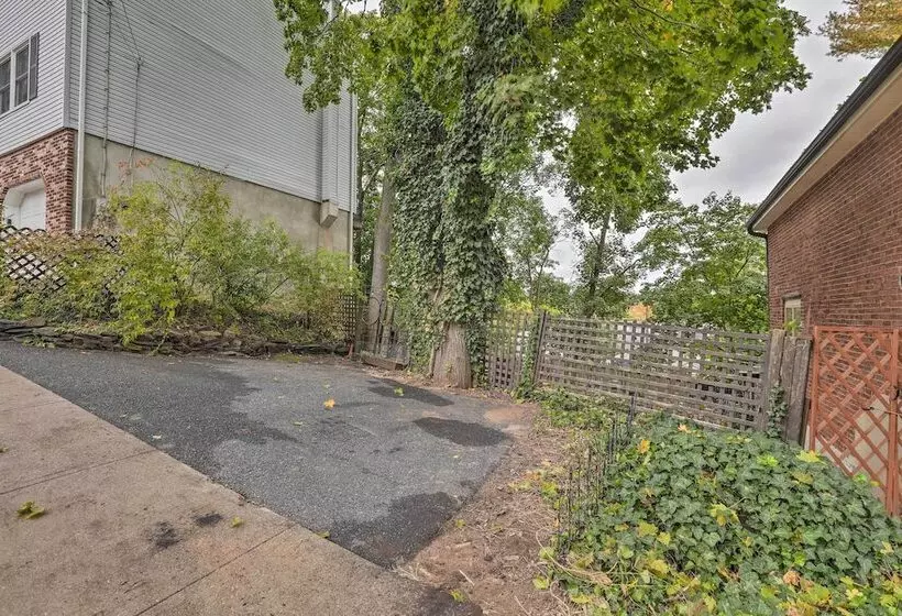 Historic Home In Lambertville: Walk To Bridge