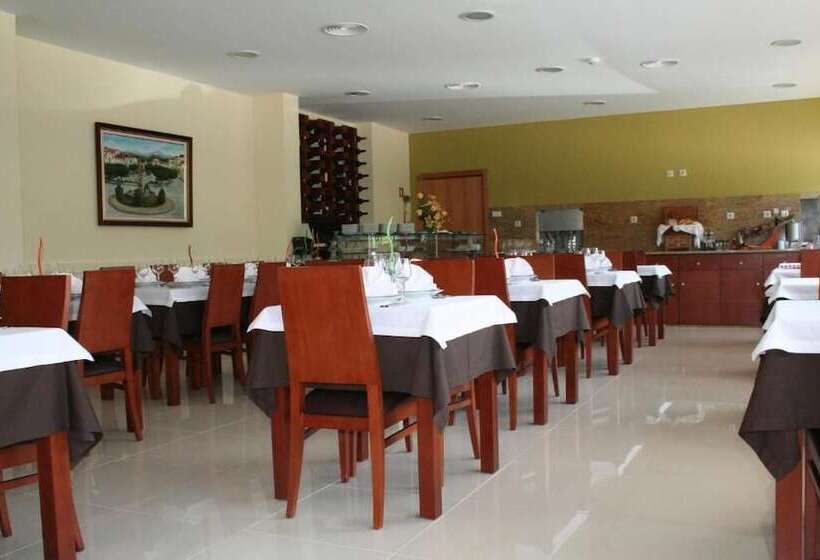 Отель Dom Afonso