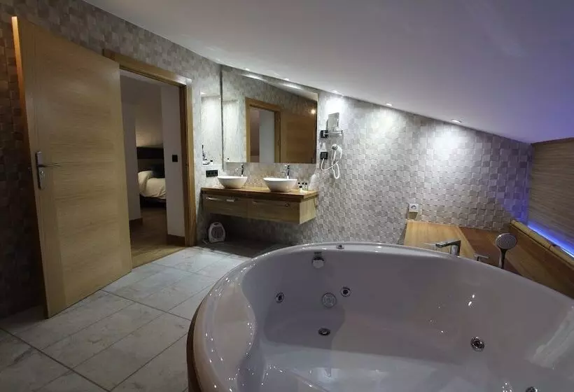 Hotelli Mirador De Aledo