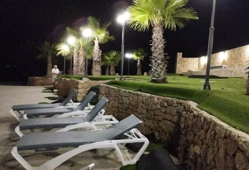 Hotelli Mirador De Aledo