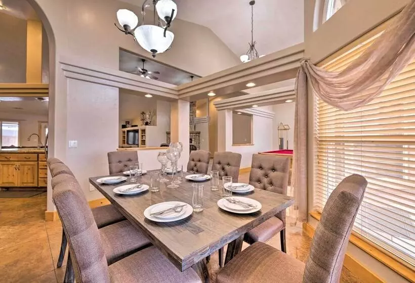 Hurricane Home W/ Pool & Spa ~ 25 Mi To Zion!