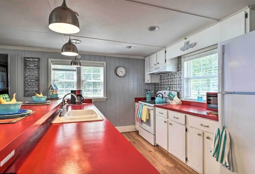 Idyllic Waterfront Escape W/ Private Boat Dock!