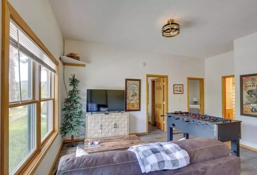 Keystone Escape W/ Amazing Mt Rushmore View!