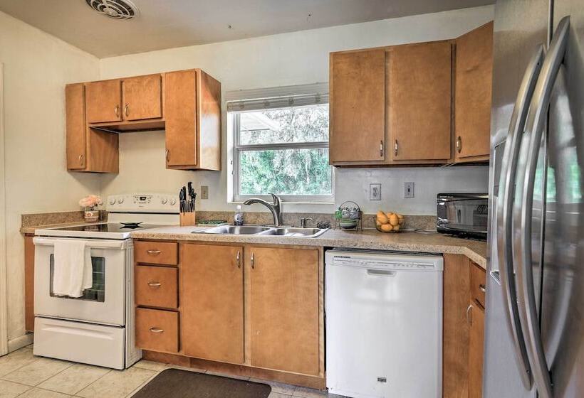 Lakeland Home W/ Large Backyard ~1 Mile From Fsc!