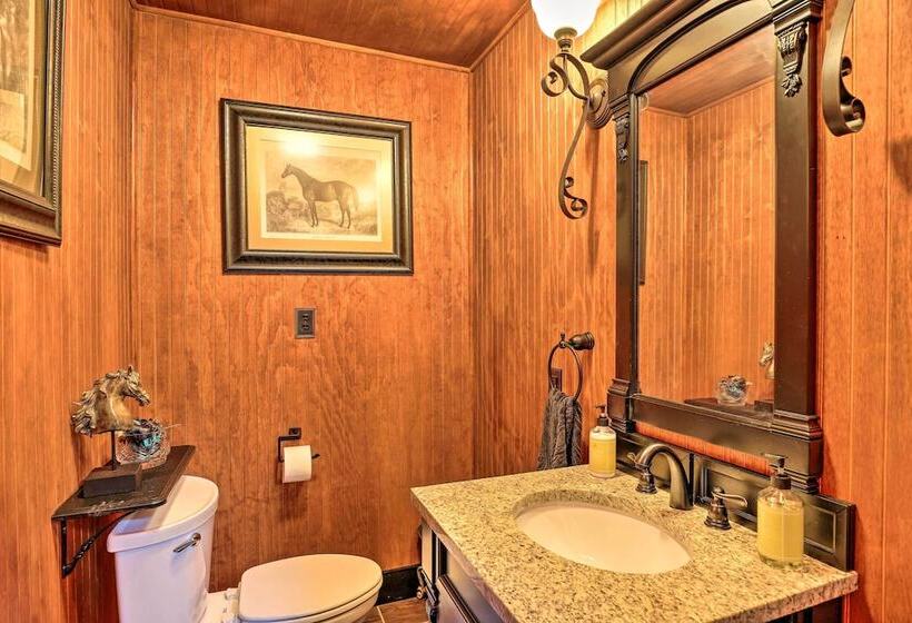 Lovely Equine Countryside Estate On 68 Acres