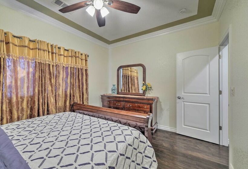 Manteca Home W/ Gated Yard ~ 2 Mi To Downtown